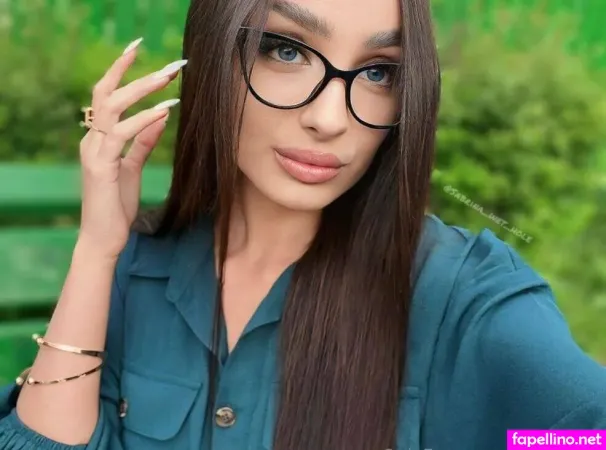 Elsafoxxx 1 OnlyFans Thumbnail #oTHm43KFp7