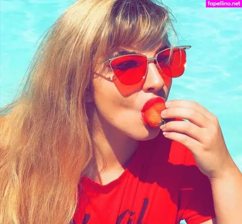 Elsalmorton OnlyFans Thumbnail #4tClGMxfa8