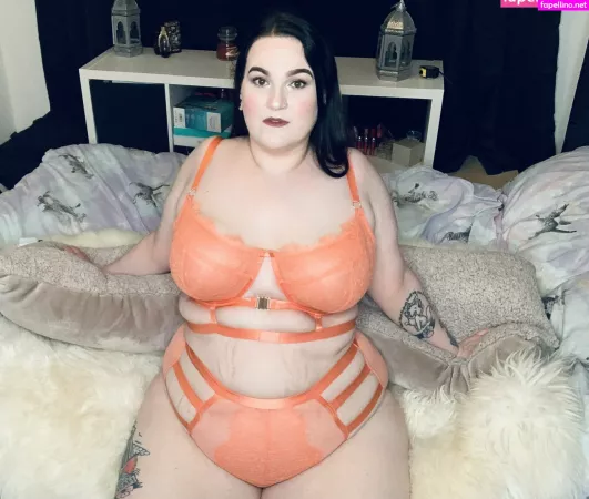 Elsamorningstar OnlyFans Thumbnail #kGyjHh3nHF