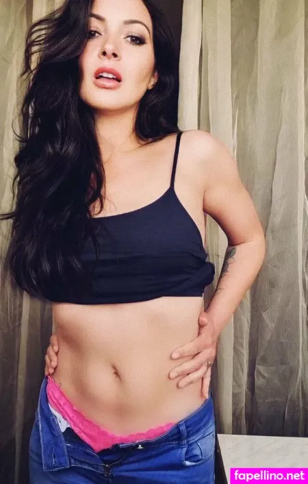 Elsapreston OnlyFans Thumbnail #GeF416P3xB