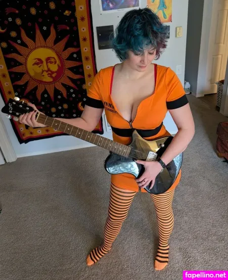 Elsasmithfree OnlyFans Thumbnail #EApjlIM65P