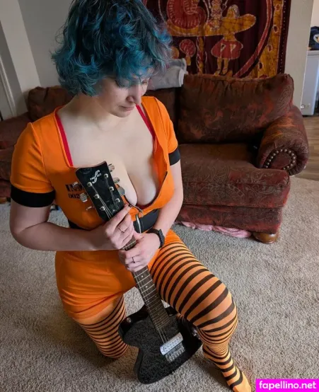 Elsasmithfree OnlyFans Thumbnail #TC7Lsugkq9