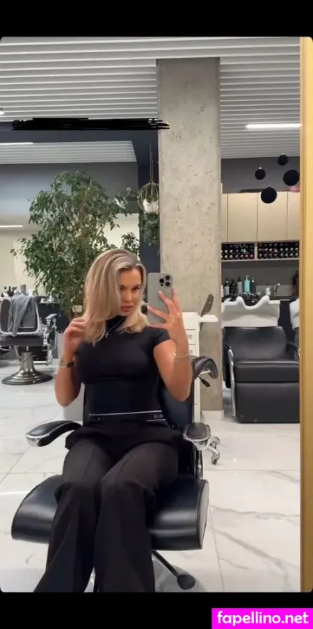 Elsasve0 OnlyFans Thumbnail #wW9ZNPY7x1