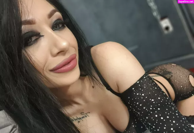Elsasweetie OnlyFans Thumbnail #0PcOw471Wr