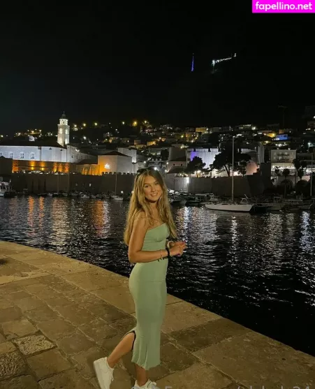 Elsbels24 OnlyFans Thumbnail #OsaYZlueZK