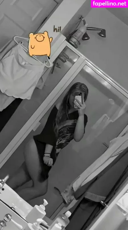 Elsuzannee OnlyFans Thumbnail #kmBcNrejZ0