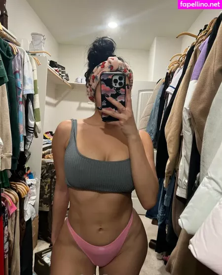 Elsyguevara OnlyFans Thumbnail #GKc7Zdx0ZH