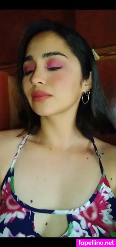 Elunatica OnlyFans Thumbnail #Kfa8UxcxEO