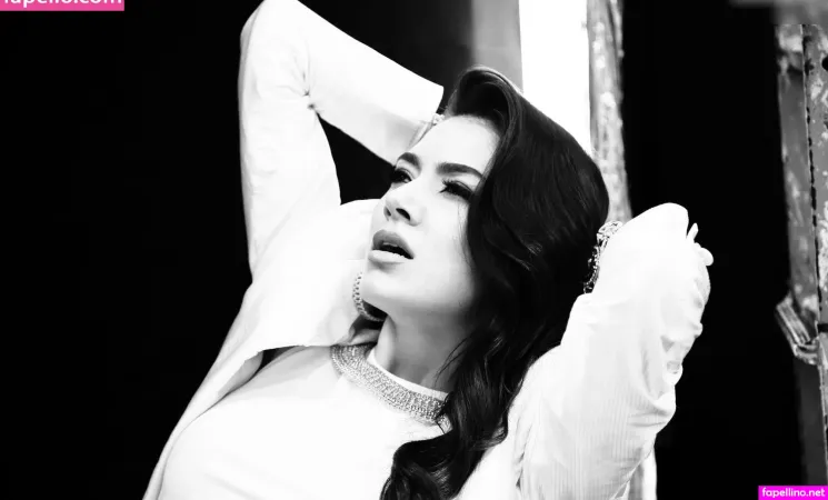 Elvana Gjata OnlyFans Thumbnail #HaiNvIJCDj