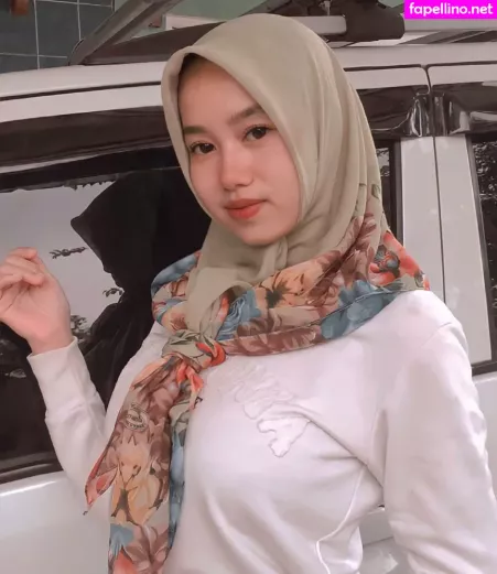 Elvara Caliva OnlyFans Thumbnail #0sH0KuNLr8