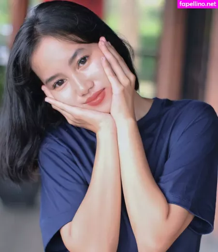 Elvara Caliva OnlyFans Thumbnail #TrOHrB5oTl