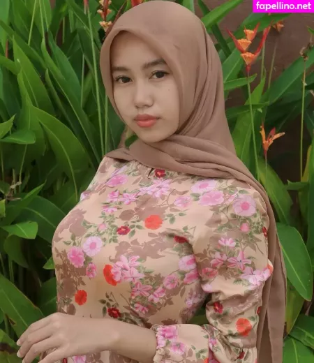 Elvara Caliva OnlyFans Thumbnail #g9PE7FRmFz