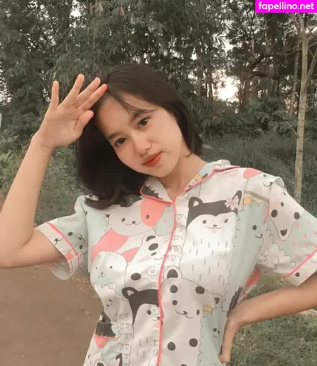 Elvara Caliva OnlyFans Thumbnail #gwwaQD5KXz