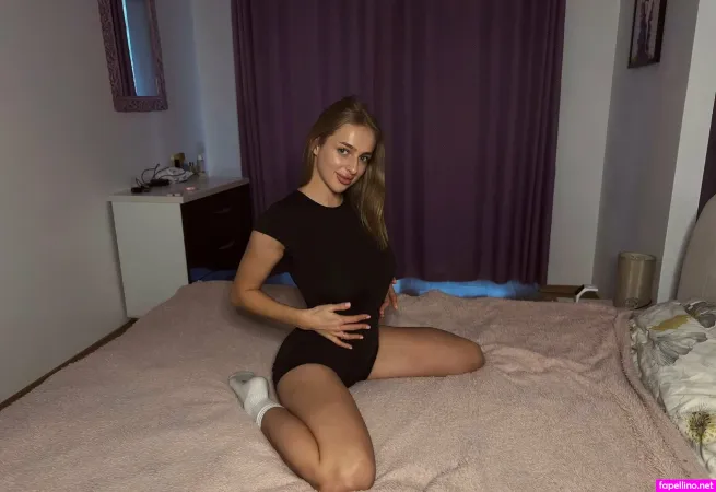 Elvaya OnlyFans Thumbnail #Cx3MNUJYfZ