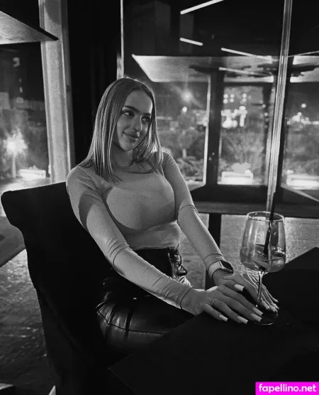 Elvaya OnlyFans Thumbnail #k7sT7n2JnF