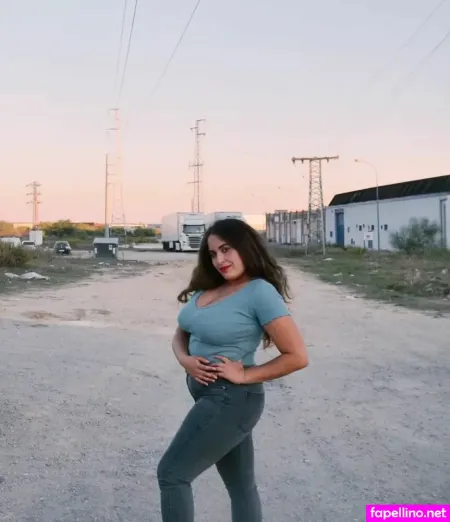 Elviabombon OnlyFans Thumbnail #25KySdMp9b