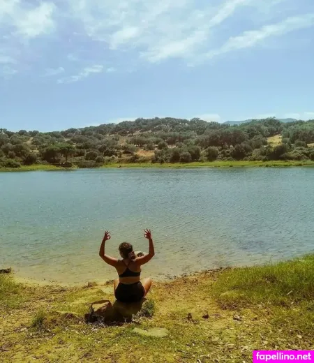 Elviabombon OnlyFans Thumbnail #lSjgMcSn9L