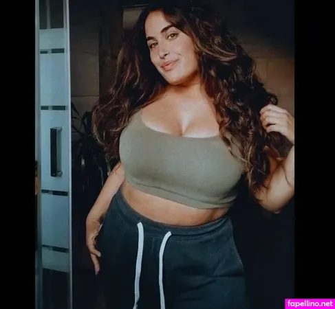 Elviabombon OnlyFans Thumbnail #xIA4EvSZR1