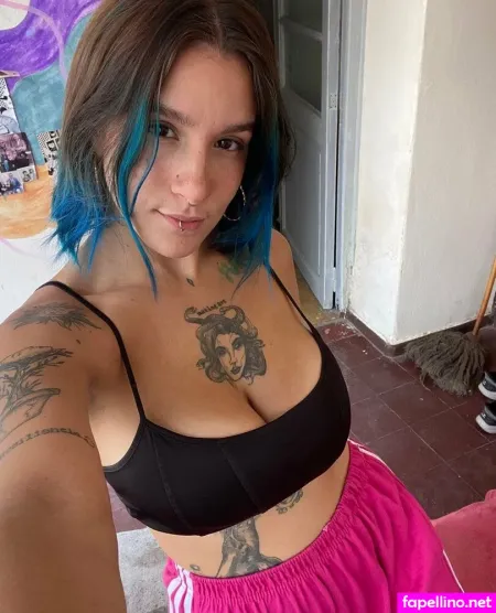 Elvinapapp OnlyFans Thumbnail #YTxvwpMwgA