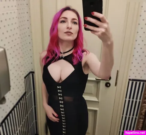 Elvira Susse OnlyFans Thumbnail #JLyAiT0ABU