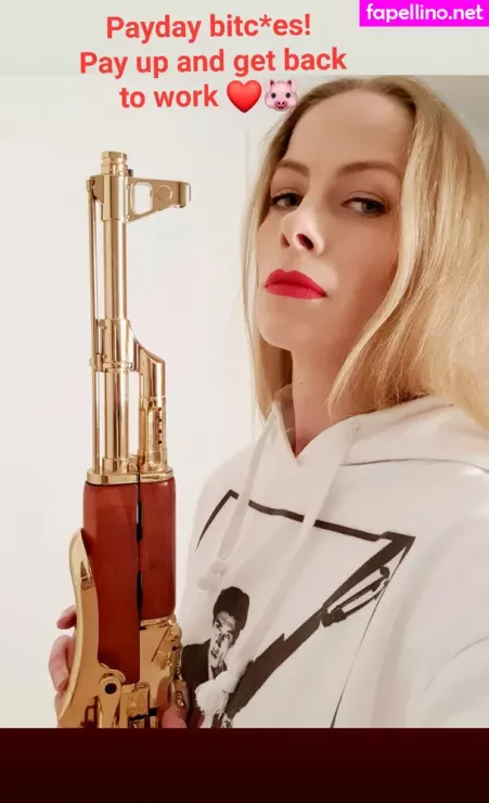 Elvirafriis OnlyFans Thumbnail #fUqL96aJ6I