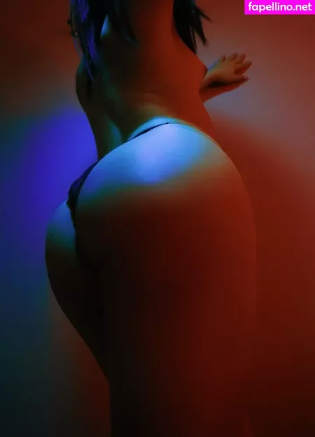 Elvirarelv OnlyFans Thumbnail #Socnw8tynl