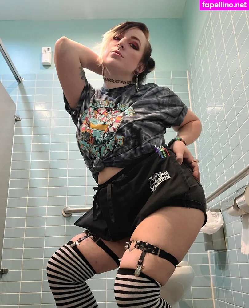 elvishly_deviant13, kaitlinalyssacharles Nude Leaked OnlyFans Photo #aRtvHu3qkZ