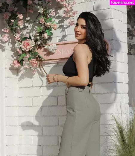 Elwa Saleh OnlyFans Thumbnail #AGHrCKumGY