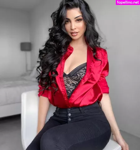 Elwa Saleh OnlyFans Thumbnail #GmWseyIGTv