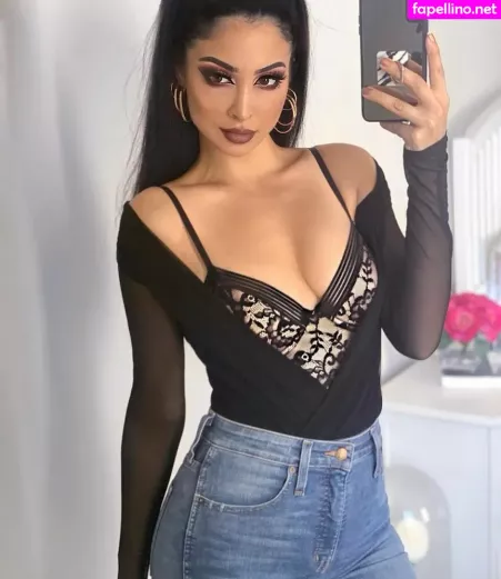 Elwa Saleh OnlyFans Thumbnail #XjWFHp0xjB