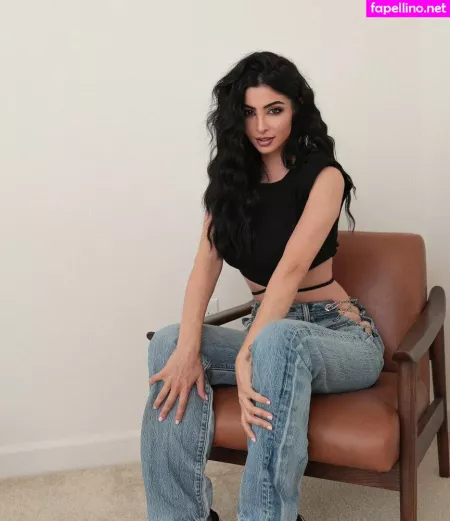 Elwa Saleh OnlyFans Thumbnail #aPl5nJtXKG