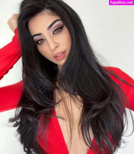 Elwa Saleh OnlyFans Thumbnail #nViHIGv6hh