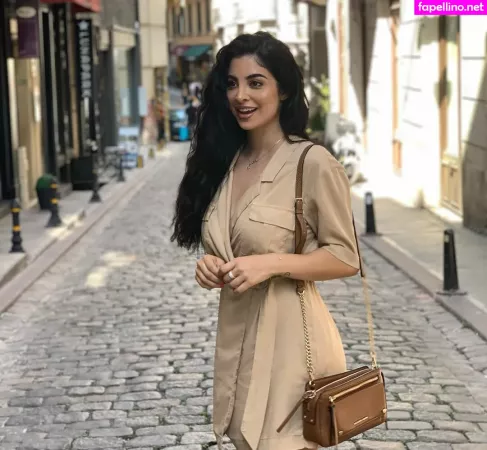 Elwa Saleh OnlyFans Thumbnail #sBUwJfNlba
