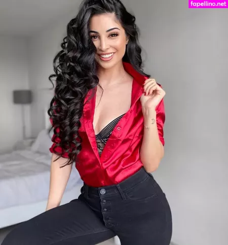 Elwa Saleh OnlyFans Thumbnail #wXy03M16lm