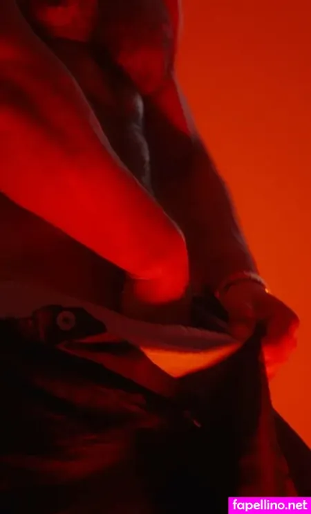 Elyassorari OnlyFans Thumbnail #XeICB4DZf6