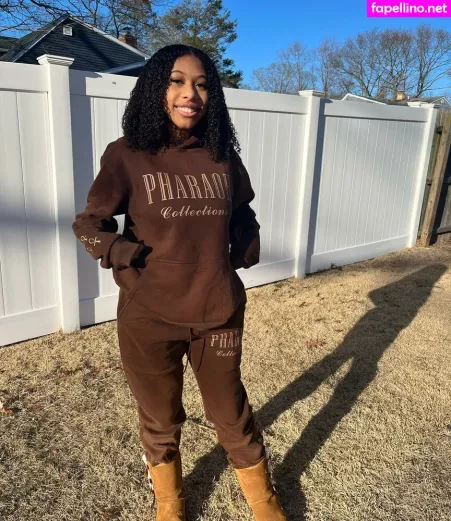 Elyse Rey OnlyFans Thumbnail #Hf5FVcEKTl