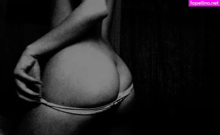 Elyse Summer OnlyFans Thumbnail #rcqmTy0t1S