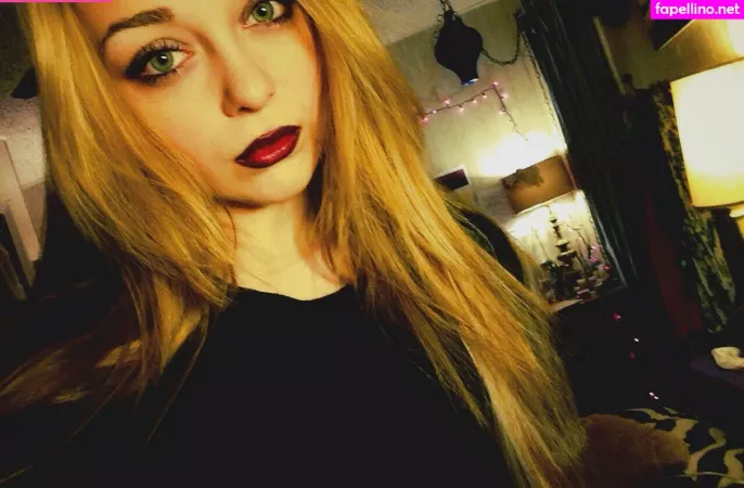 Elyse Summer OnlyFans Thumbnail #zDcSt3sgcl