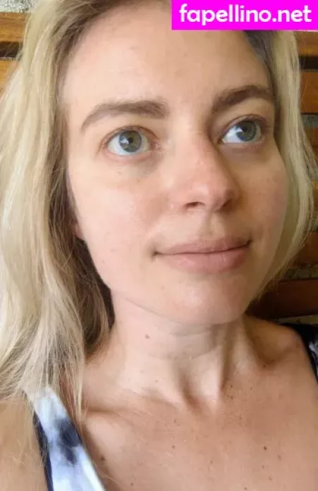 Elyse Willems OnlyFans Thumbnail #co4H8W220Z