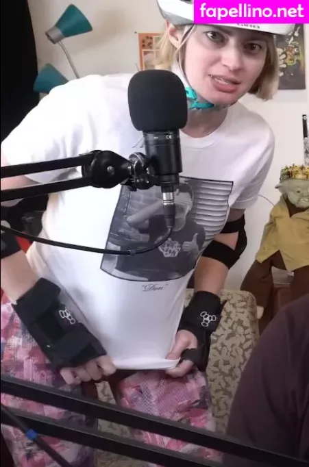 Elyse Willems OnlyFans Thumbnail #xaeTRBuFxI