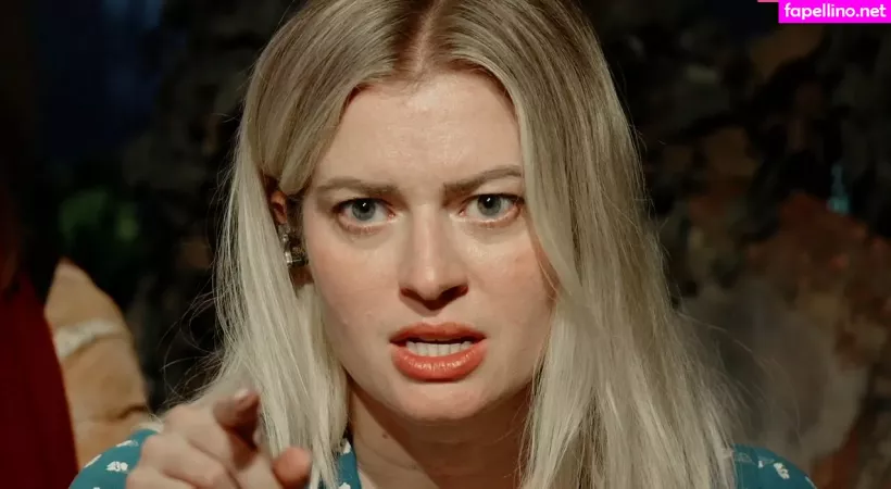 Elyse Willems OnlyFans Thumbnail #yiiLSTiGYq