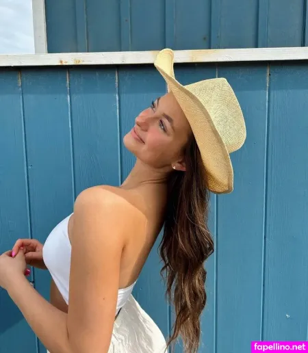 Elyssa Williams OnlyFans Thumbnail #5GV6rCsyvT