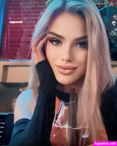 Elzaflorence OnlyFans Thumbnail #GqsqUkXcDr