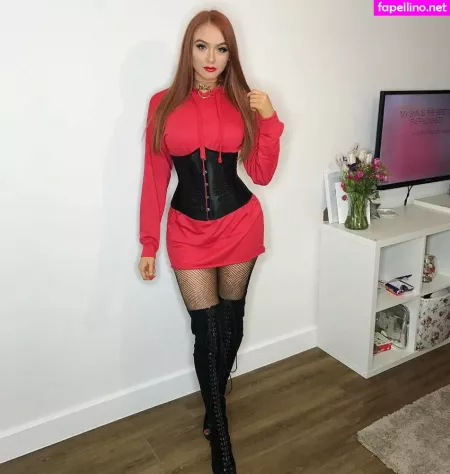 Elzthewitch OnlyFans Thumbnail #b6DhW5RW34