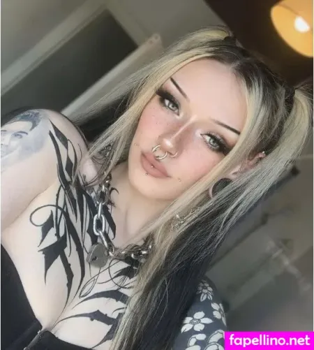 Em Bearshaw OnlyFans Thumbnail #6QVtOvlte6