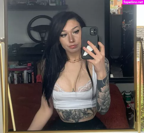 Em Camp Bell OnlyFans Thumbnail #5gF5wHdBqm