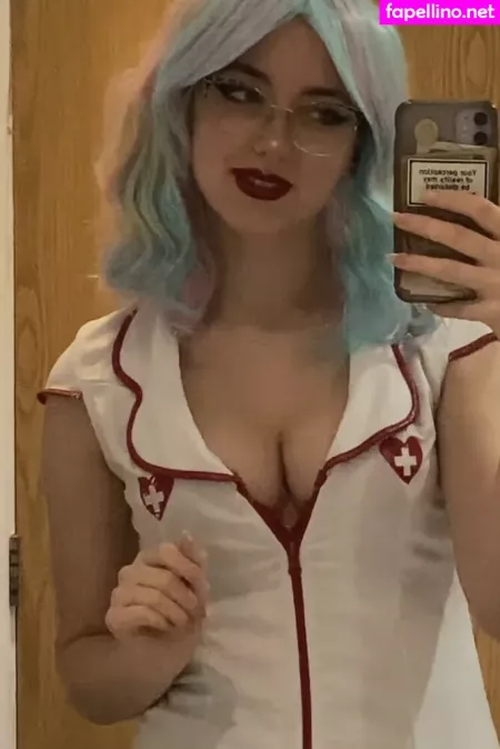 Em Cavell OnlyFans Thumbnail #6L8oDDBj42