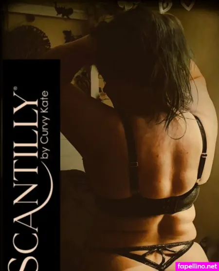 Em In Lingerie OnlyFans Thumbnail #pPPOqeaJ4J