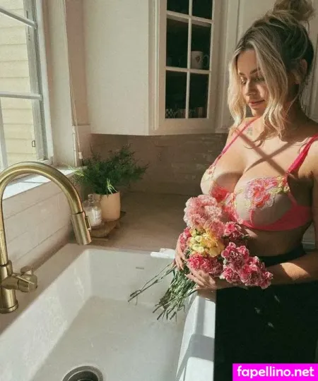 Em Jane OnlyFans Thumbnail #94m5t1rNR0