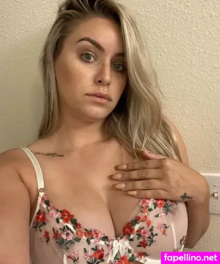 Em Jane OnlyFans Thumbnail #Nk7oQiFKQy